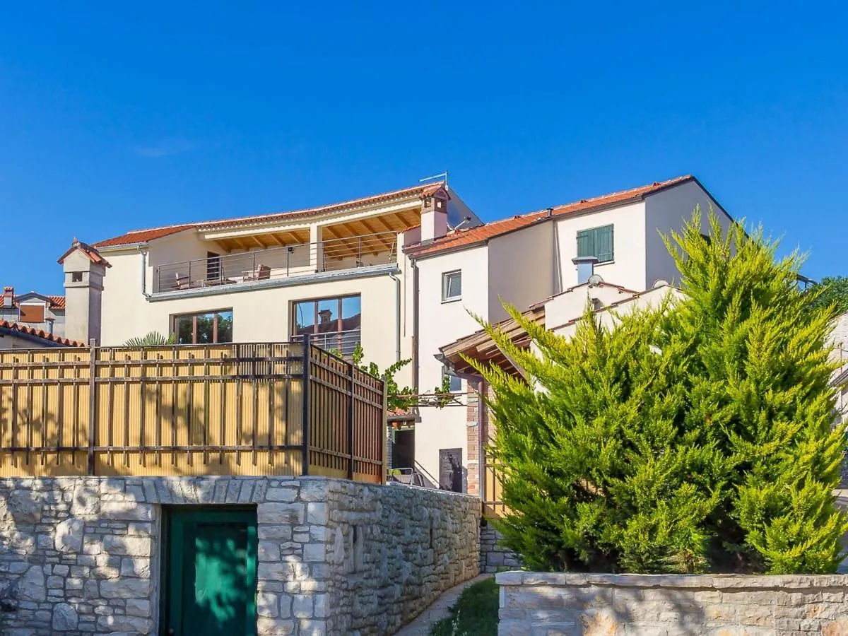 Rustic Holiday Home In Medulin With Private Pool 0*,