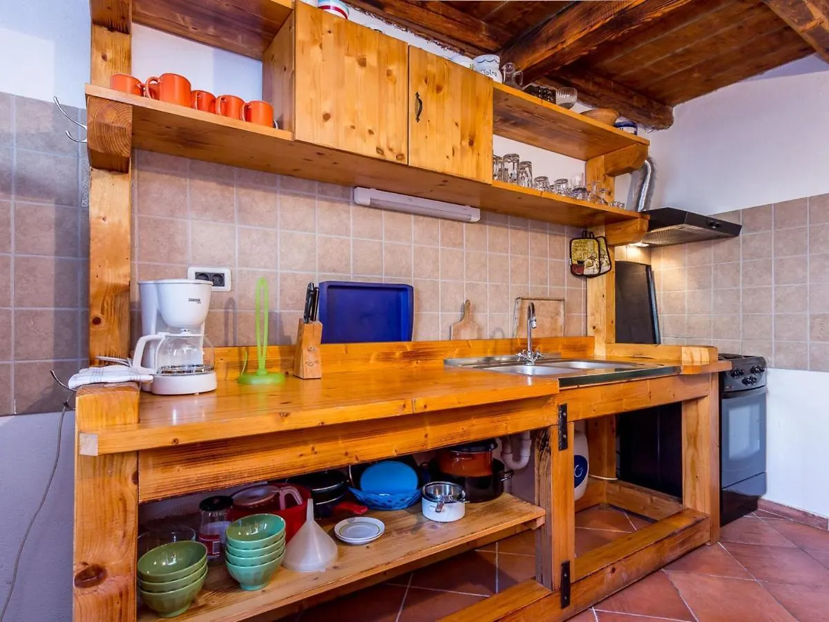 Rustic Holiday Home In Medulin With Private Pool